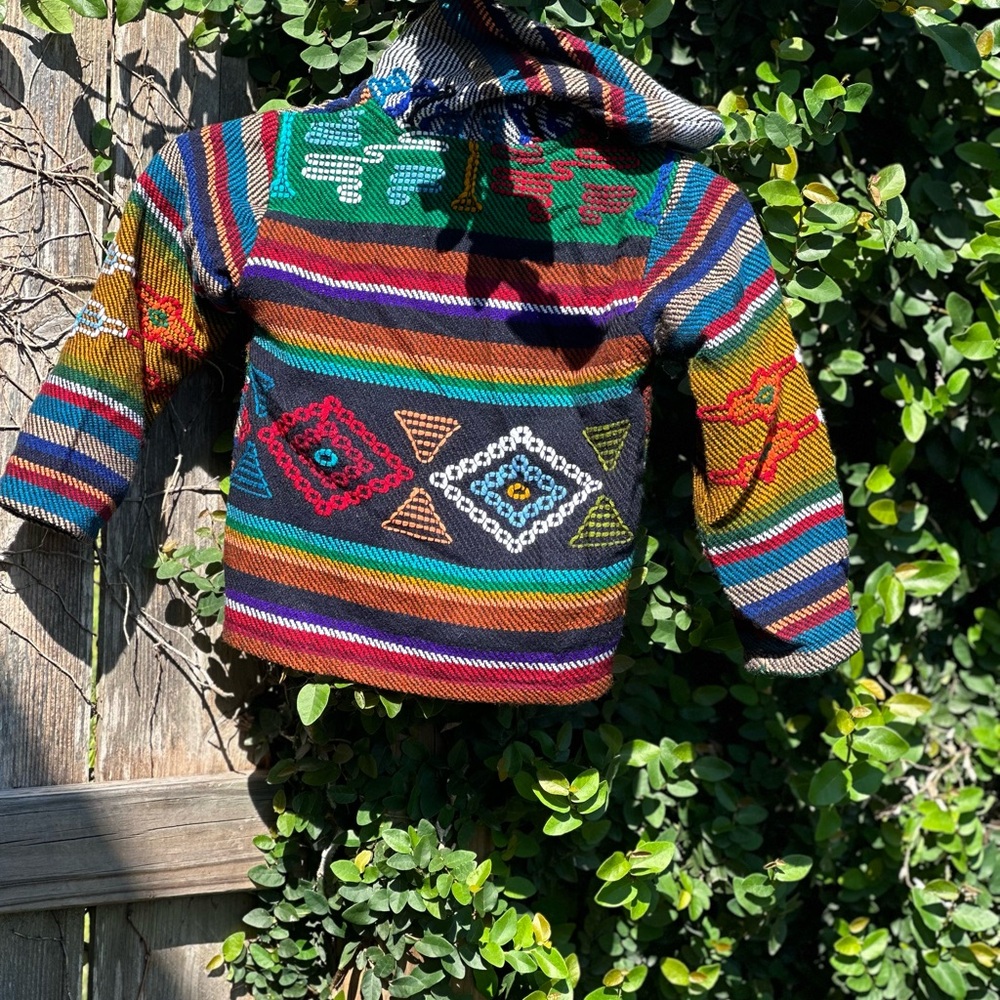 Colorful Patterned Knit Jacket - Picture 2 of 3